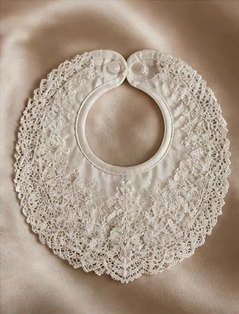 Newborn lace bib