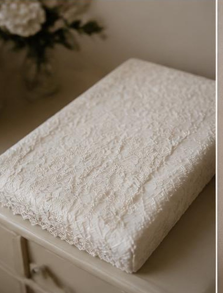 Newborn lace changing pad cover