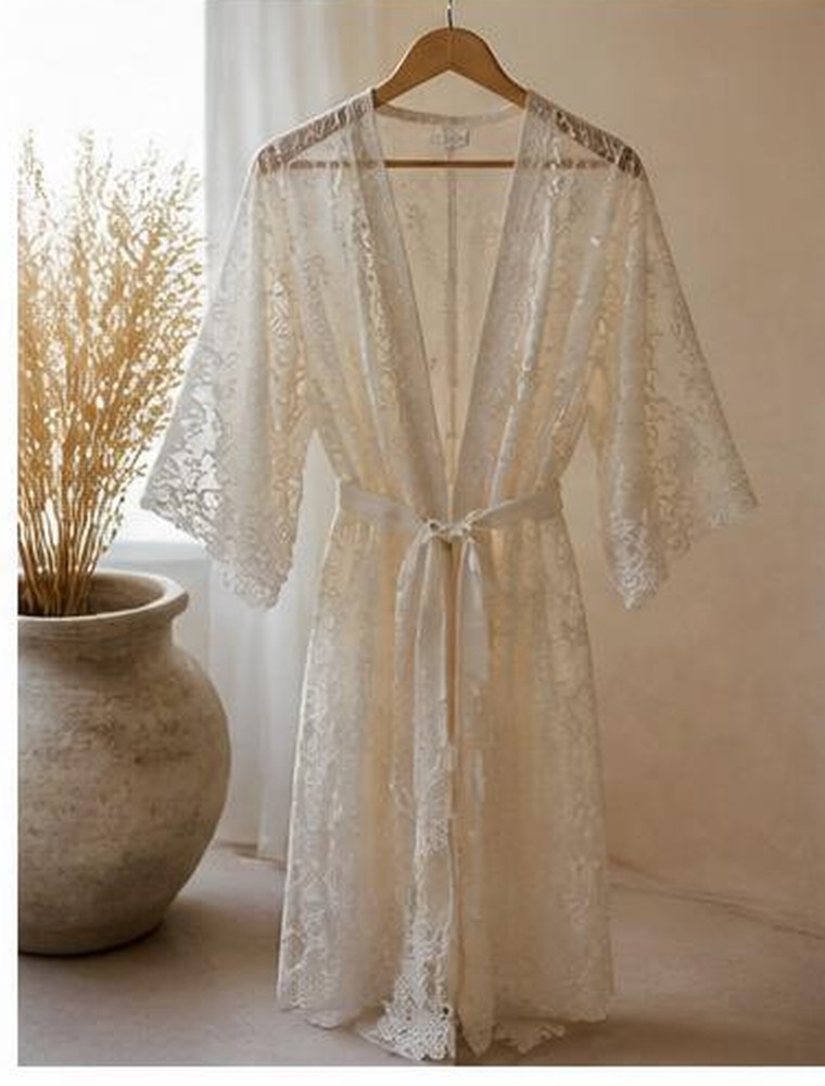 Mother lace beach cover-up